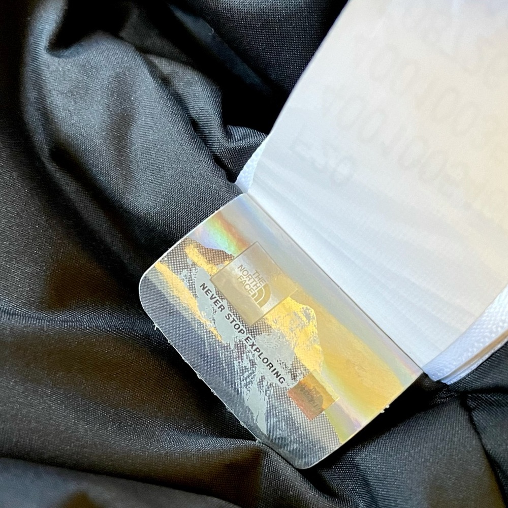 The North Face Reign On Down Waterproof Parka - Picture 7 of 7